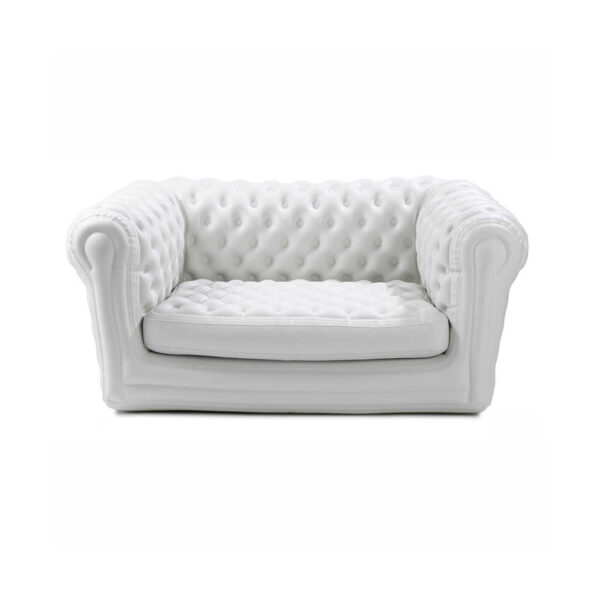 Upplåsbar vit soffa